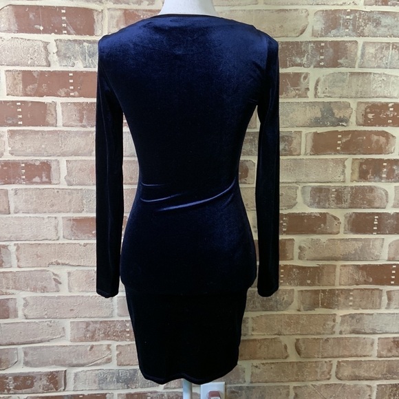 Ecote Navy Velvet Lace Up Witchy Core Gothic Dress Size XS New with tags! - Picture 4 of 7